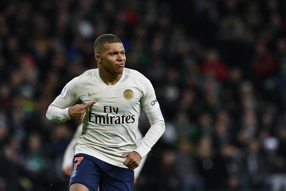 告诉属兔人: 尽量不要跟身边任何人, 包括你的亲人, 分享这3件事